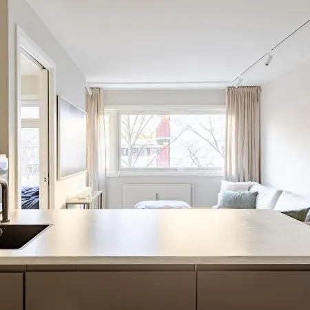 Staymate Apartment. 500m From The Royal Palace Apartment *