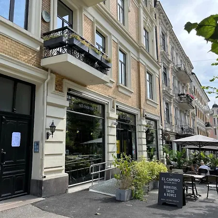 Frogner Central, Pool Table, 190 Sqm, 2 Bathrooms Apartment *
