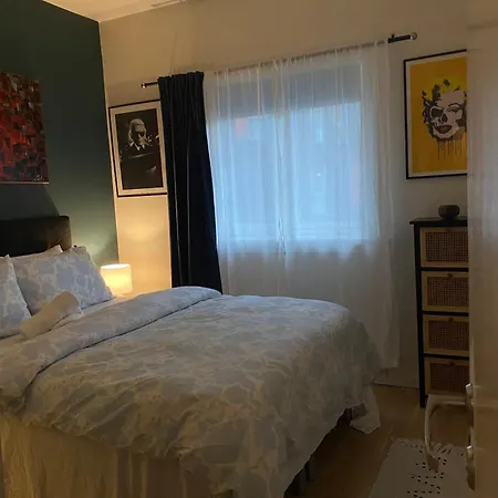 By Florin Apartment *