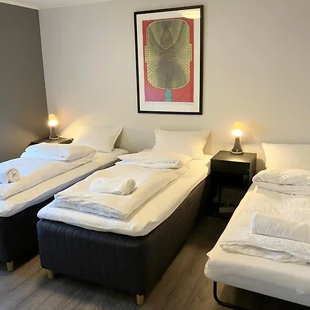 3br Penthouse In Center With Free Parking Apartment