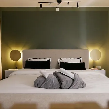Folktale Apartment *