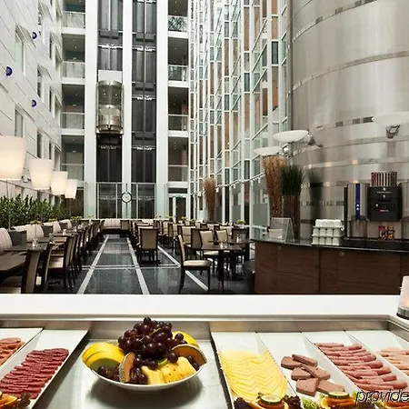 Thon Cecil Hotel 4*