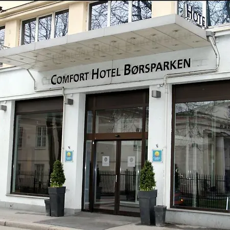 Ξενοδοχείο Comfort Borsparken 3*