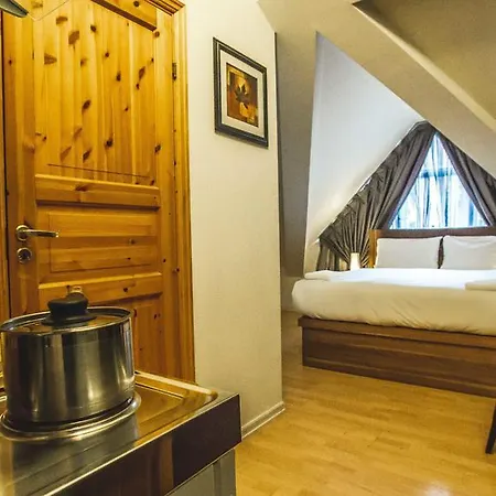 Apart-hotel Central City Apartments