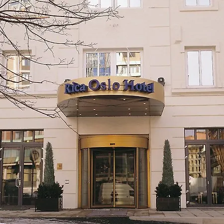 スカンディック シティ 4*