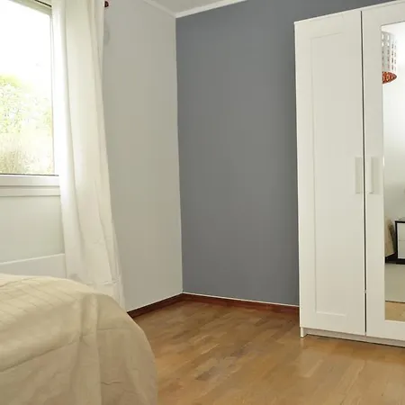 Three Bedroom In Oslo, Fougners Vei 22 Lägenhet *