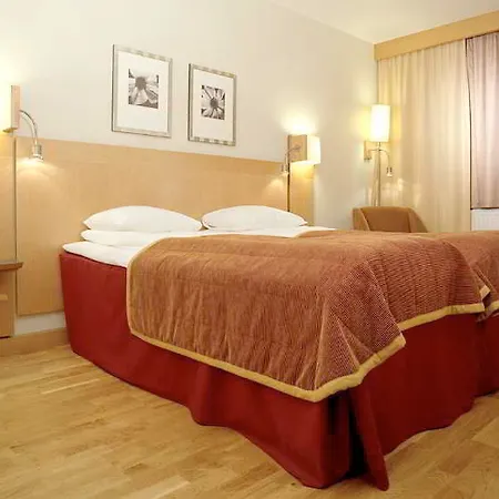 Scandic St. Olavs Plass Отель 4*