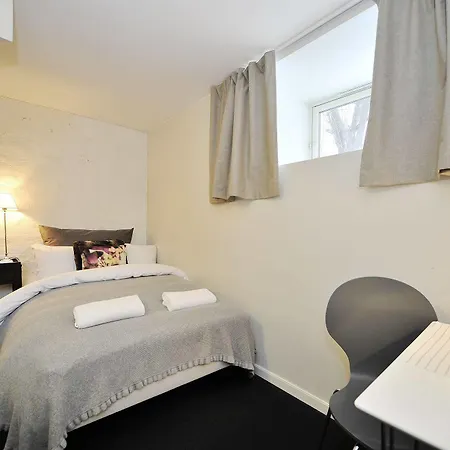 Ellingsens 3*