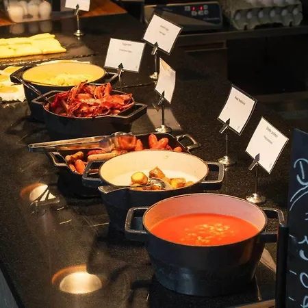 톤 울리바알 스타디온