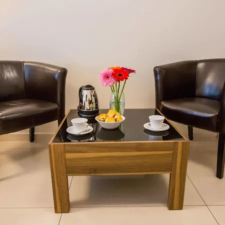 Apart-hotel Central City Apartments 3*