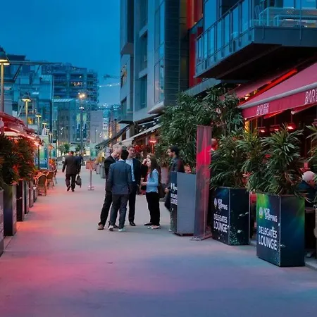 Aker Brygge *