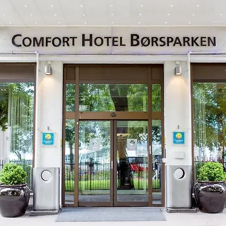 Ξενοδοχείο Comfort Borsparken 3*