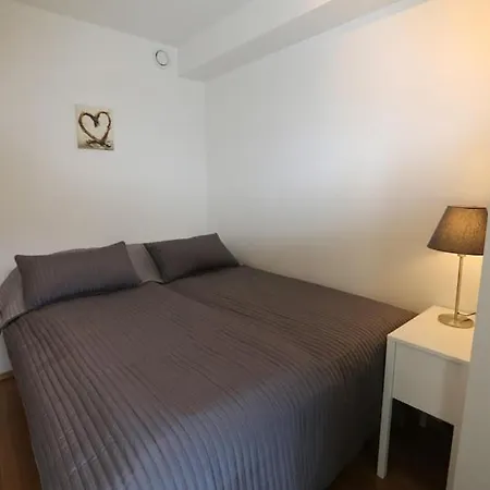 Center 3 Bedrooms Apartment, Mandalls Gate 12 Apartamento *