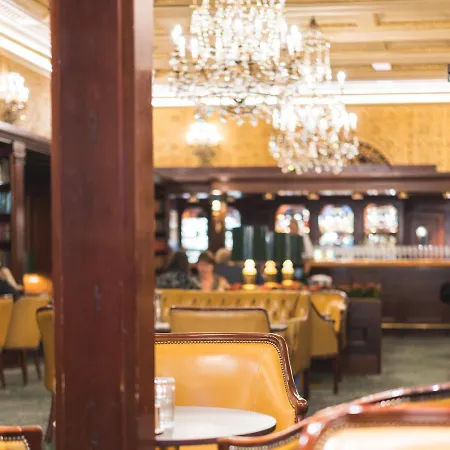 Bristol Hotell 5*