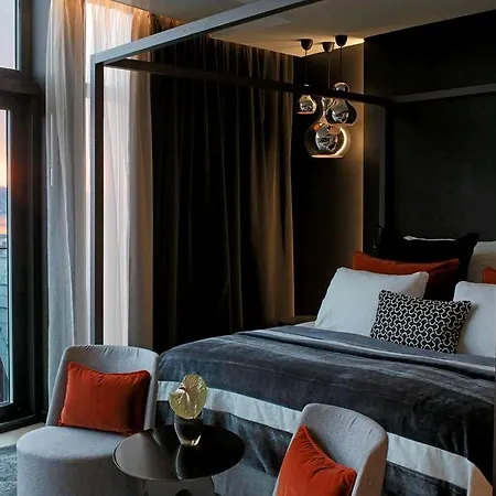 The Thief Hotel 5*