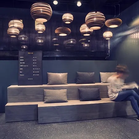 Comfort Xpress Station Отель
