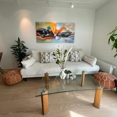 Lägenhet Exclusive Apartment, Sea View To Fjord, Located On Water In Center *