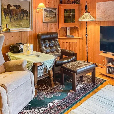 3 Bedroom Stunning In *