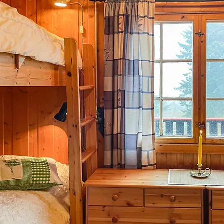 Holiday home 3 Bedroom Stunning In Sjusjoen