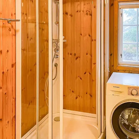 3 Bedroom Stunning In Holiday home *