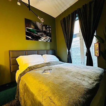 Spacious & Stylish In - Supercentral Appartement