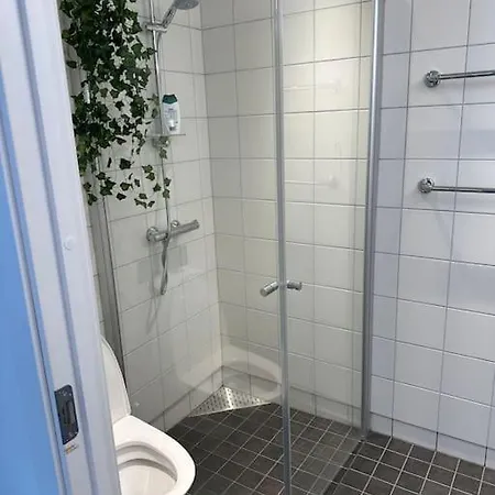Studio By Oprah House At Center Апартаменты *