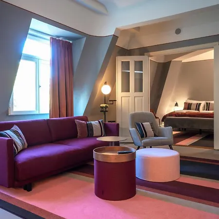 The Company - The Sweet Aparthotel 4*
