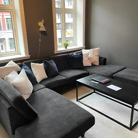Leilighet 4 Bedroom Flat In The Heart Of *