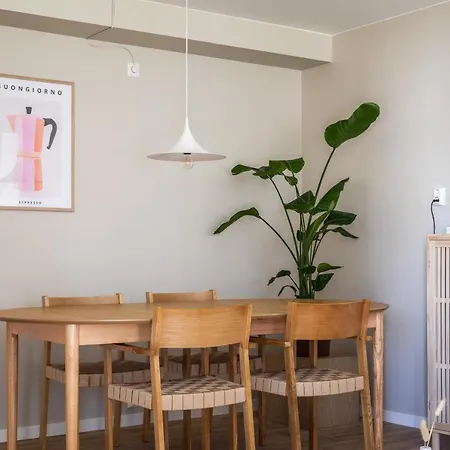 Appartement Scandinavian With 2 Bedrooms And Terrasse - Close To Storo Storsenter And All Public Transport
