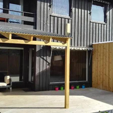 Full Privacy Townhome In With Wifi Apartment
