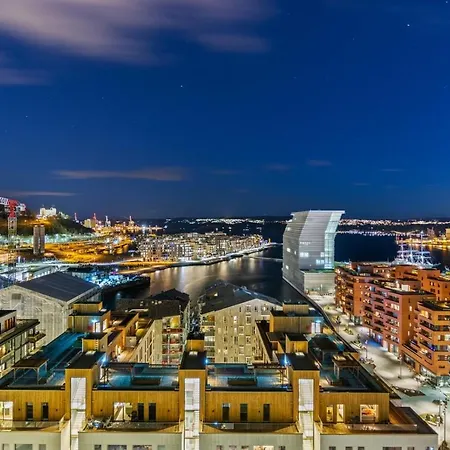 Modern 2bed Sea View @ Barcode *