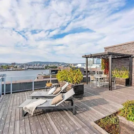 Luxury 3-bedroom Flat With Seaview In * Oslo