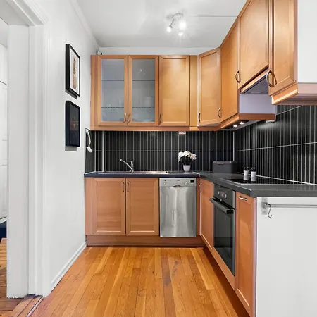 Daire Charming And Cozy - 5 Min To Center - 5 Pers