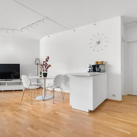 Floor With Balcony - Super - 5 Pax Apartment Oslo