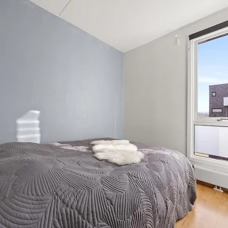 Appartement Luxury 3-bedroom Flat With Seaview In *
