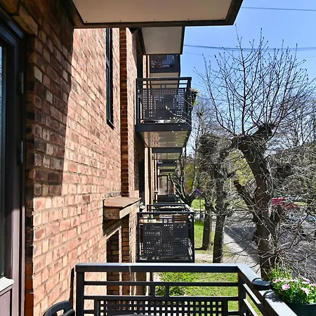 Your Entire 1 Bedroom Gem Leilighet *