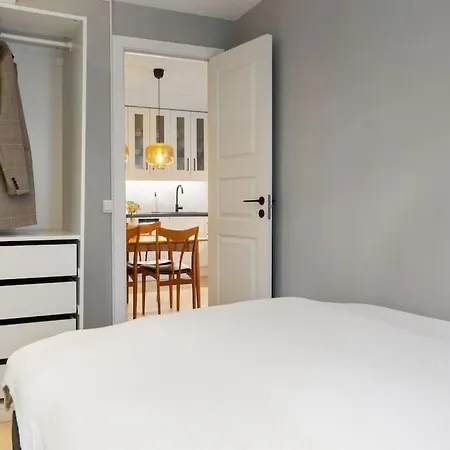 Apartment Parkside Charm - - 6 Guests - Everything Included - Gruenerlokka