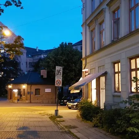 Apartamento Oslo, Flott Solrik Toppleilighet Med Terrasse Oslo
