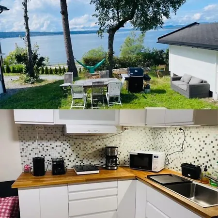 Apartman With1 Bedroom Separate Living With A Sofa Bed And A Tiny Kitchen A Bathroom Located In Nordstrand Near By The Sea For 3 Guests With A Garden And Grill 5 Extra Guests With Extra Cost In The With Sea View Just Outside The Apar *