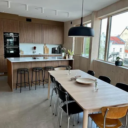 New, Unique, Sauna, Massage Bath, Balcony, Quiet