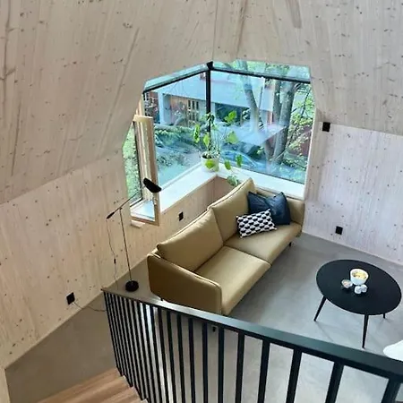 New, Unique, Sauna, Massage Bath, Balcony, Quiet Leilighet *
