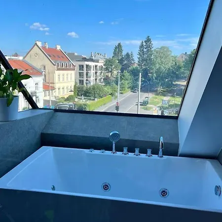 Leilighet New, Unique, Sauna, Massage Bath, Balcony, Quiet