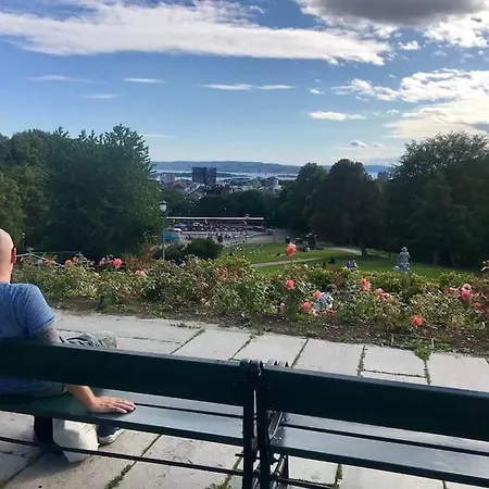 Lejlighed New, Unique, Sauna, Massage Bath, Balcony, Quiet *