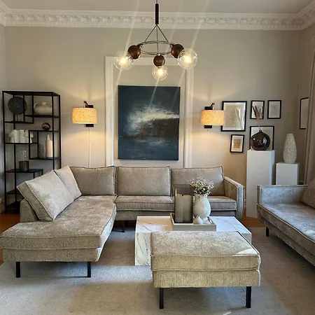 Apartman Klassisk Leilighet Med 4 Soverom I Oscarsgate *