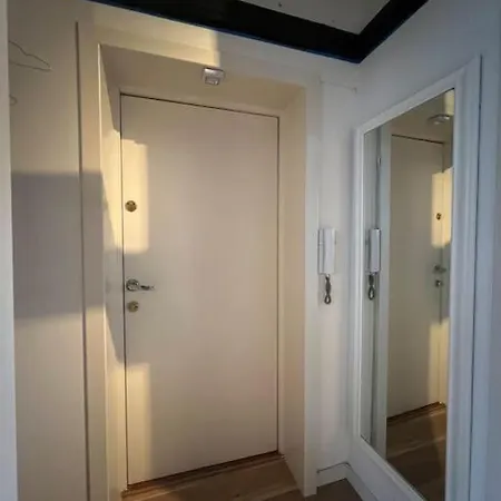 Beautiful Centre With Balcony Apartman *