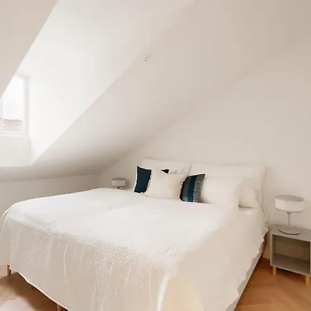 Apartment Dinbnb Gruenerlokka I Penthouse With Private Rooftop I 2 Bedrooms & 1 Bathroom *