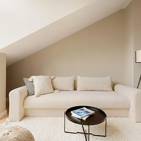 Dinbnb Gruenerlokka I Penthouse With Private Rooftop I 2 Bedrooms & 1 Bathroom Apartment Oslo