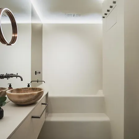 Διαμέρισμα Ba61 - Lux 4 Bedrooms, 260 Sqm, 2 Balconies, Free Parking