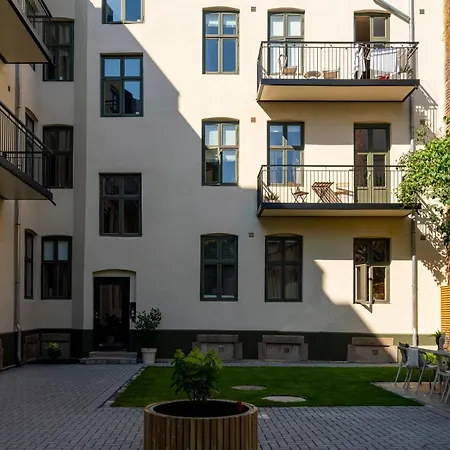 Dinbnb Gruenerlokka I Penthouse With Private Rooftop I 2 Bedrooms & 1 Bathroom *