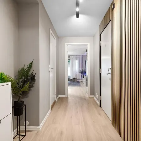 Affittacamere Happy Days Relaxing With Smart Solutions Shared With One Other Bedroom